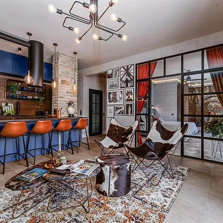아파트 Buekk Penthouse, Panorama Jacuzzival 미슈콜츠
