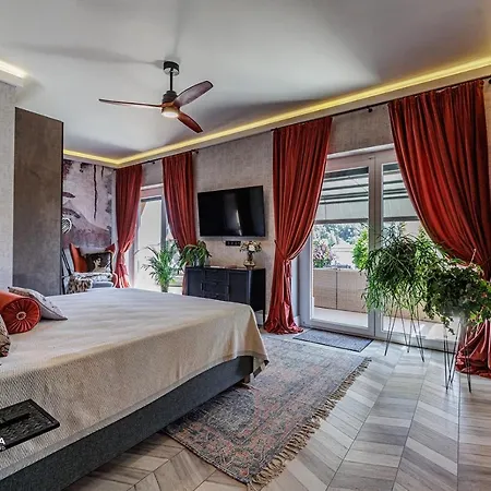 Διαμέρισμα Buekk Penthouse, Panorama Jacuzzival Μίσκολτς